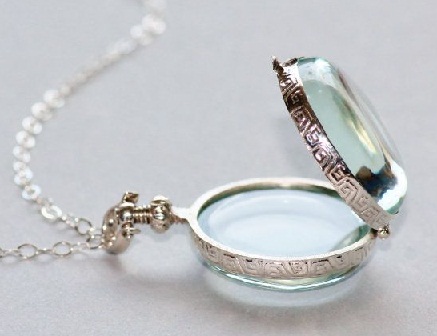 transparent-silver-locket